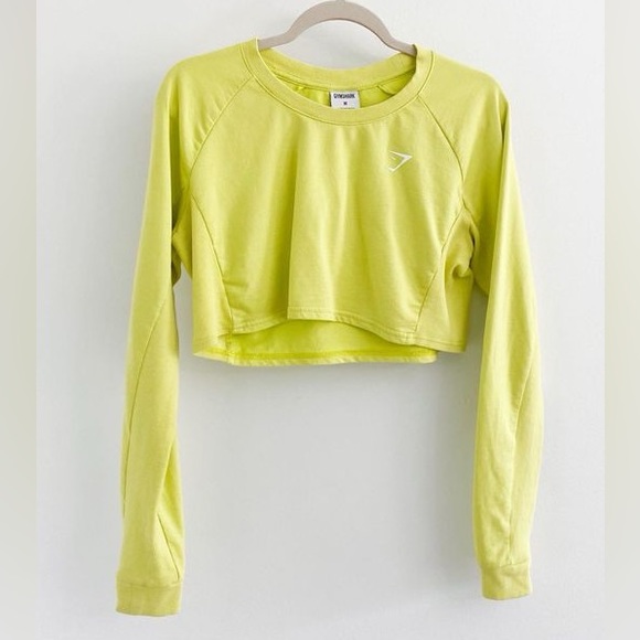Gymshark Cropped Training Sweatshirt - Picture 2 of 7